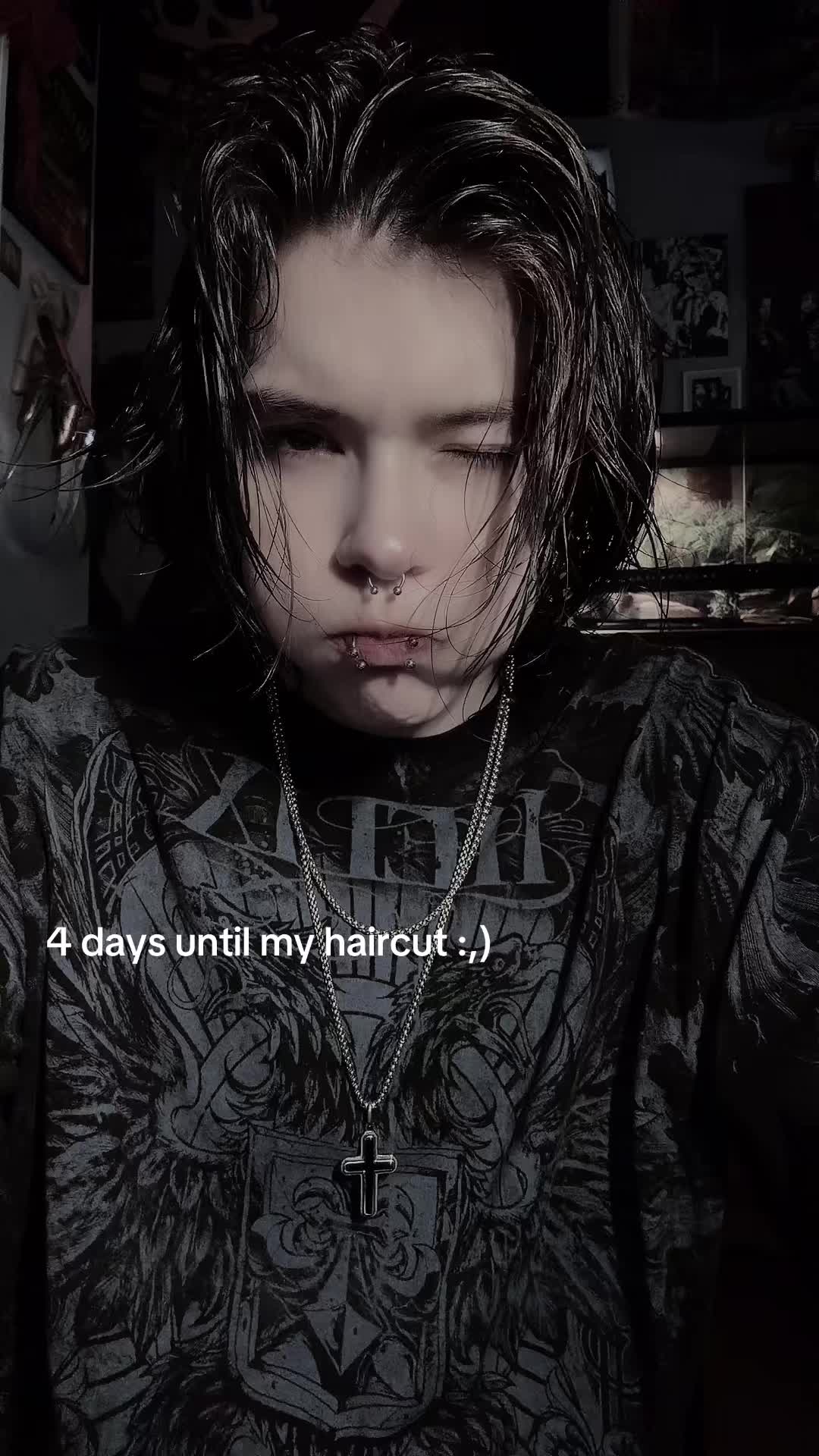 @t4tes1xx