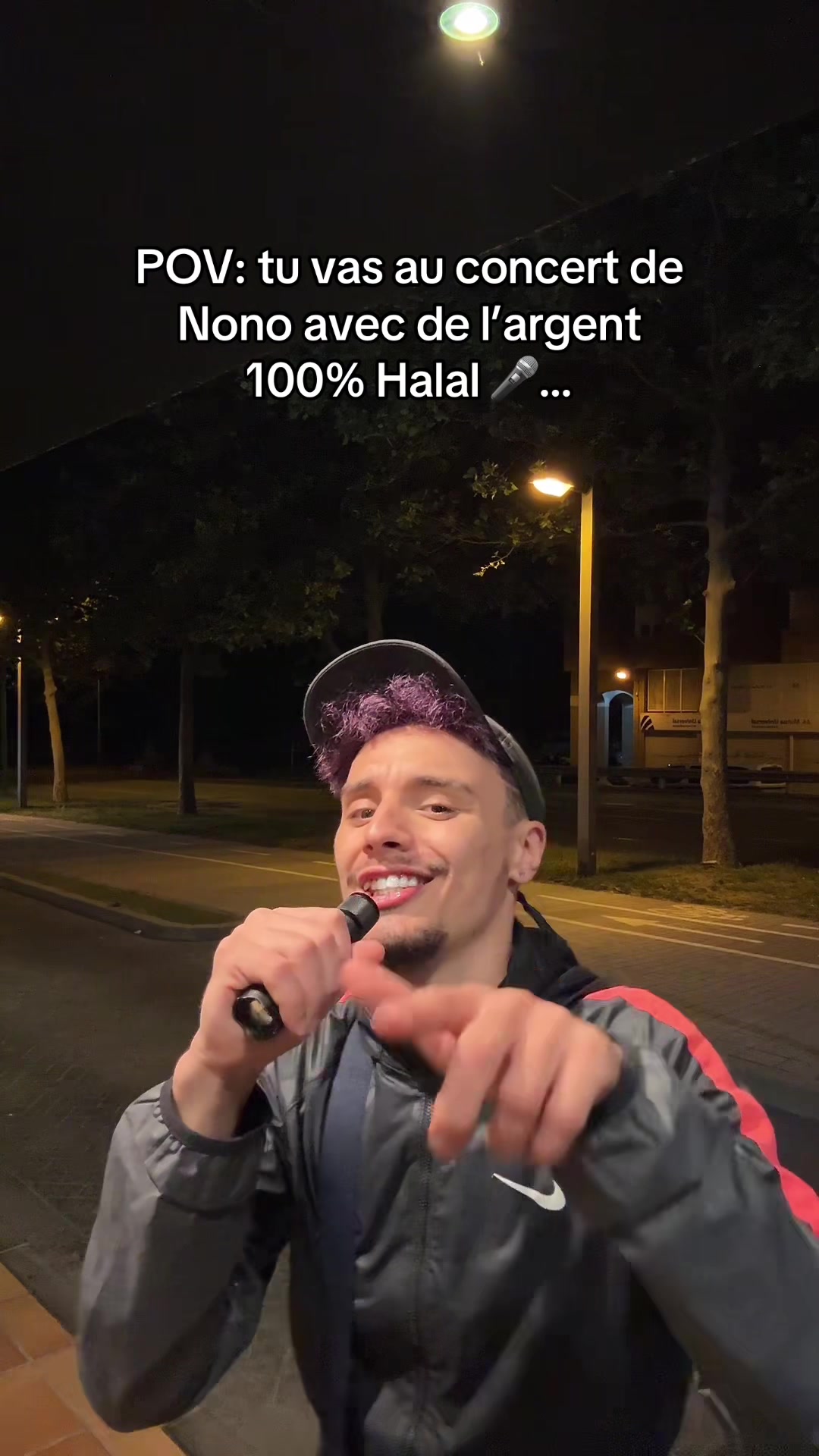@🍇