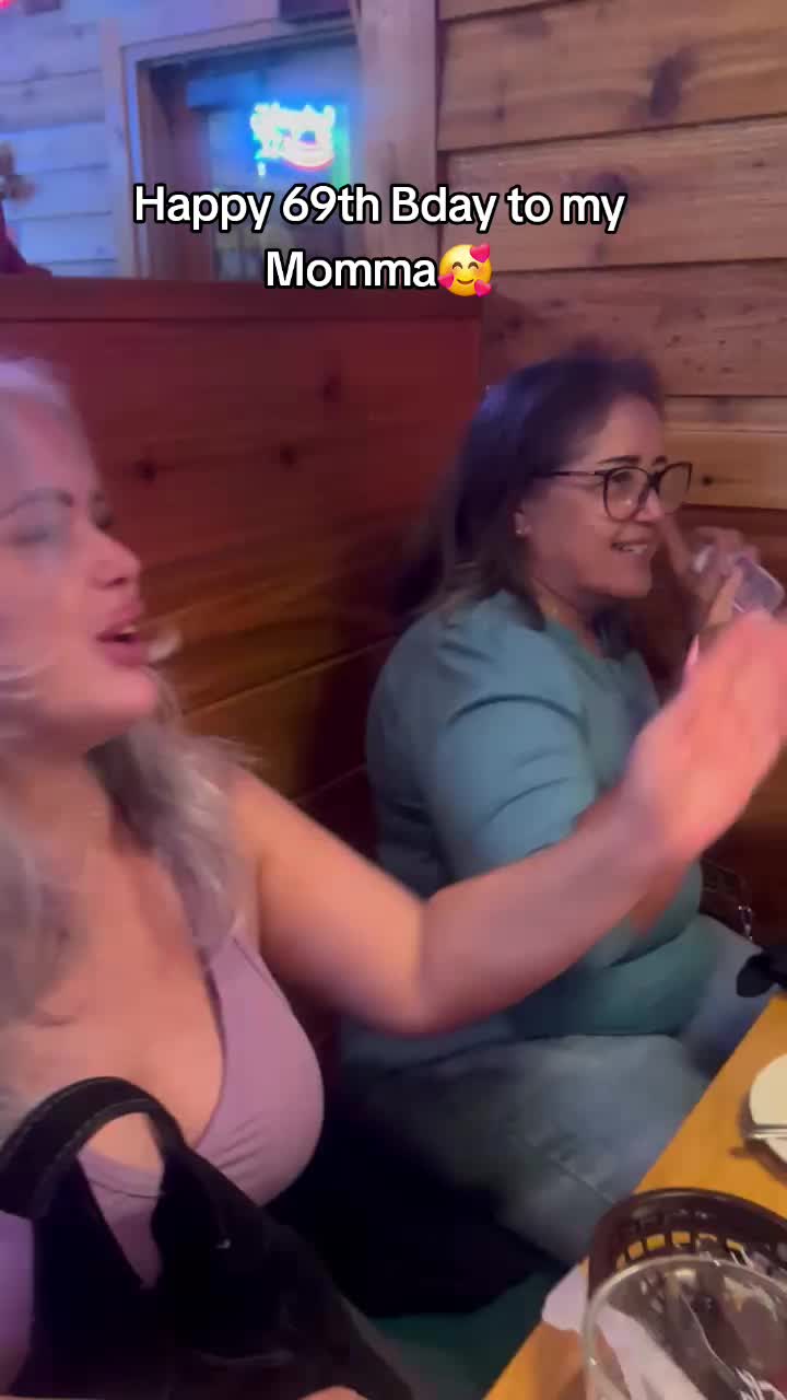 @Herella77