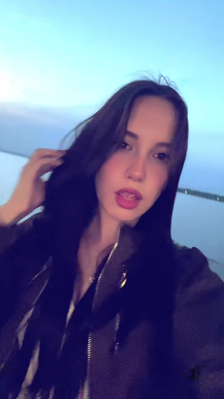 @Ariana