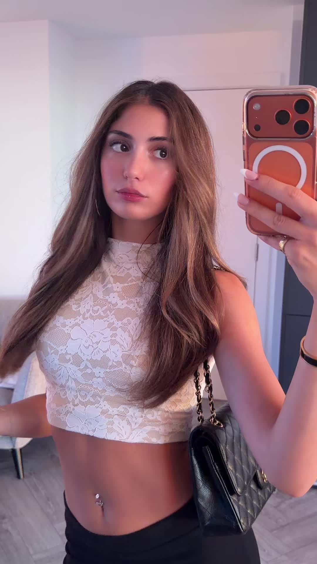 @Cami