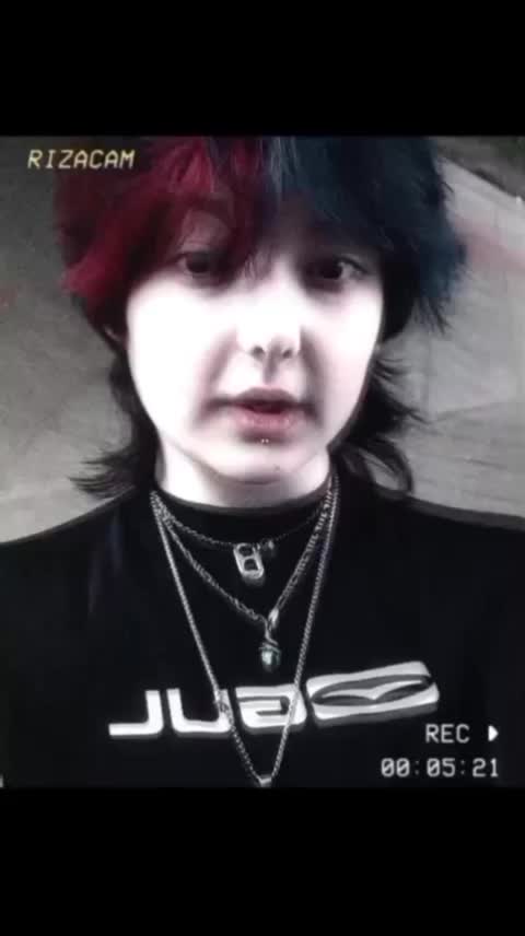 @🪄Leo<3