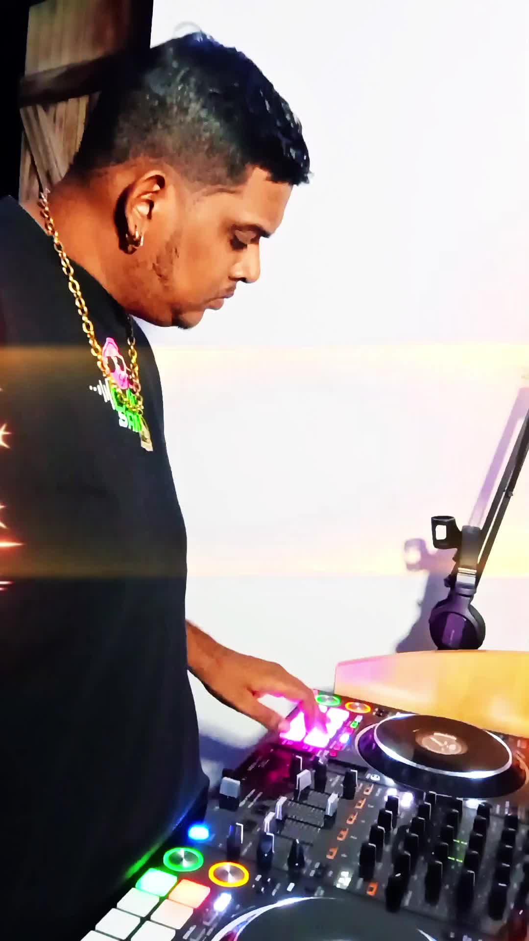 @Dj Sam