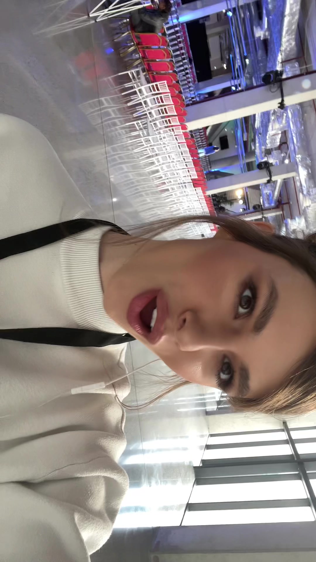 @Ela