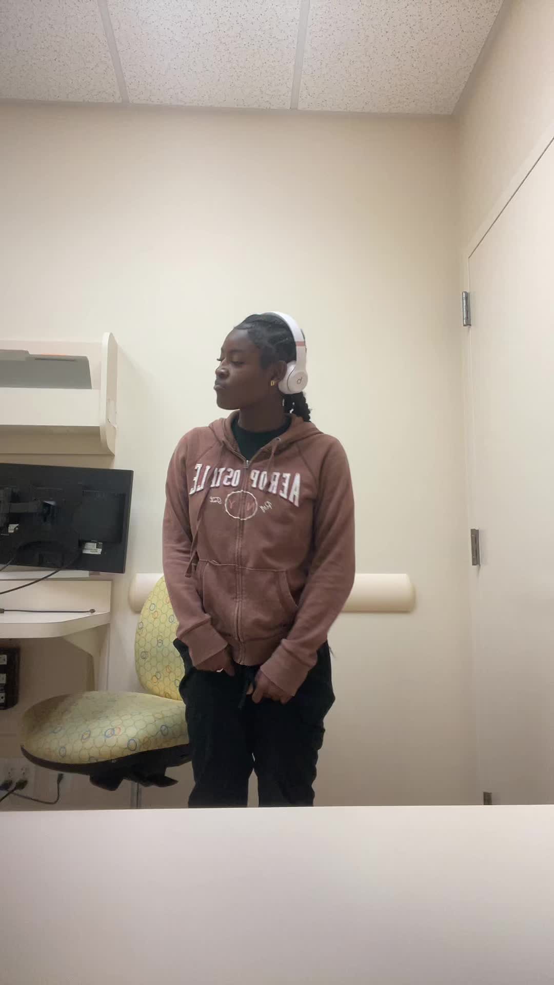 @Mmmchttt🤦🏾&zwj;♀️