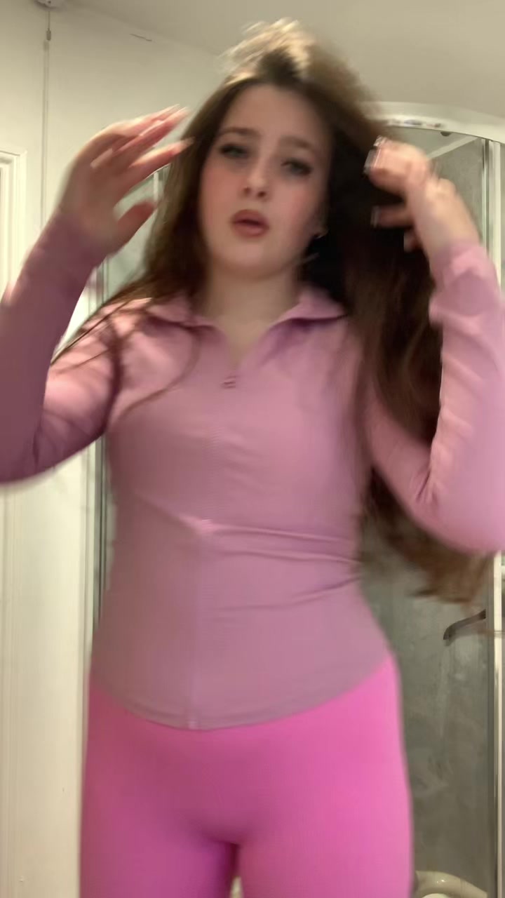 @Evie Gillies