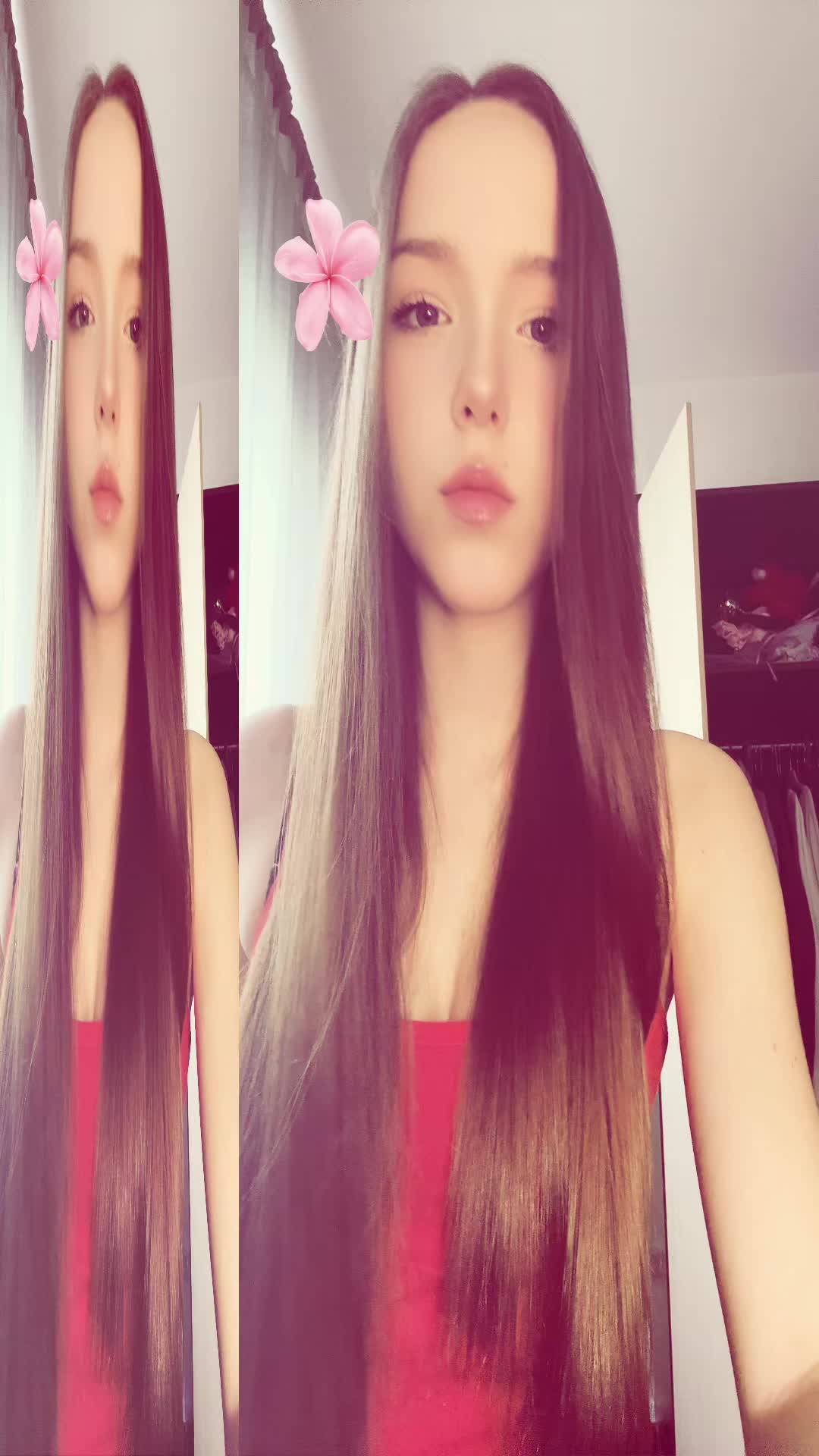 @яника