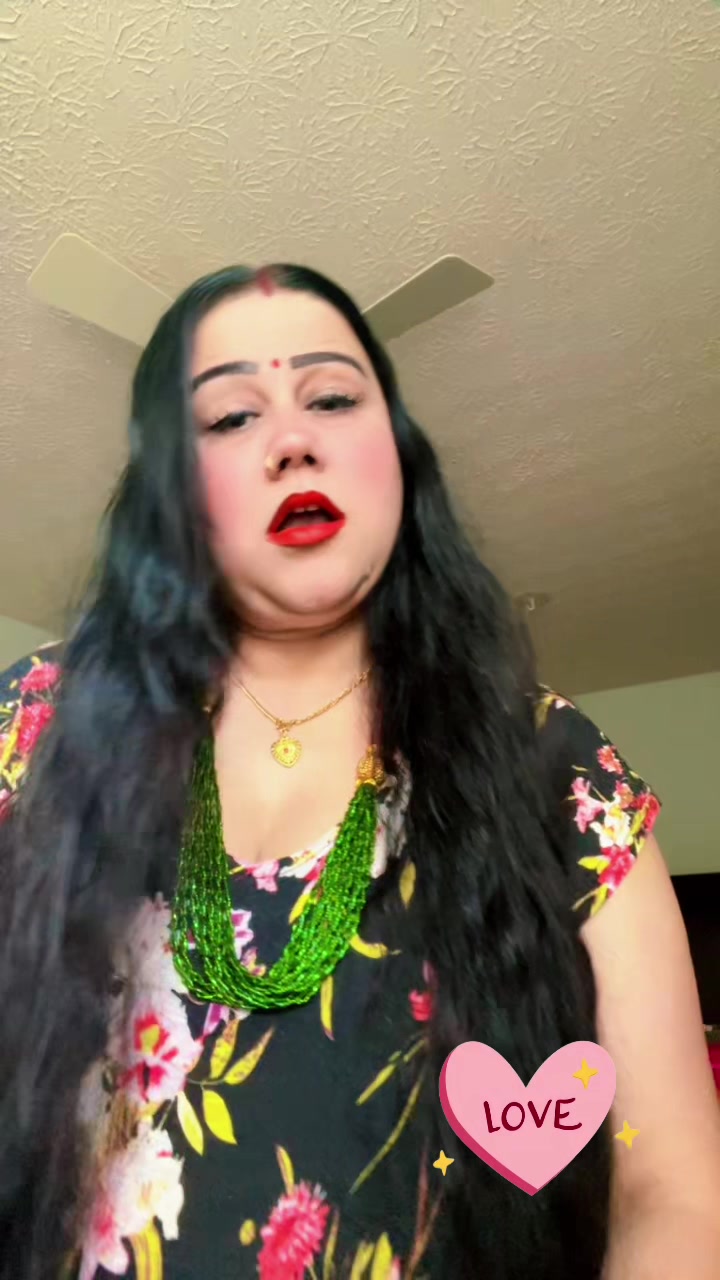 @Roshmika&mdash;Priya Kadariya