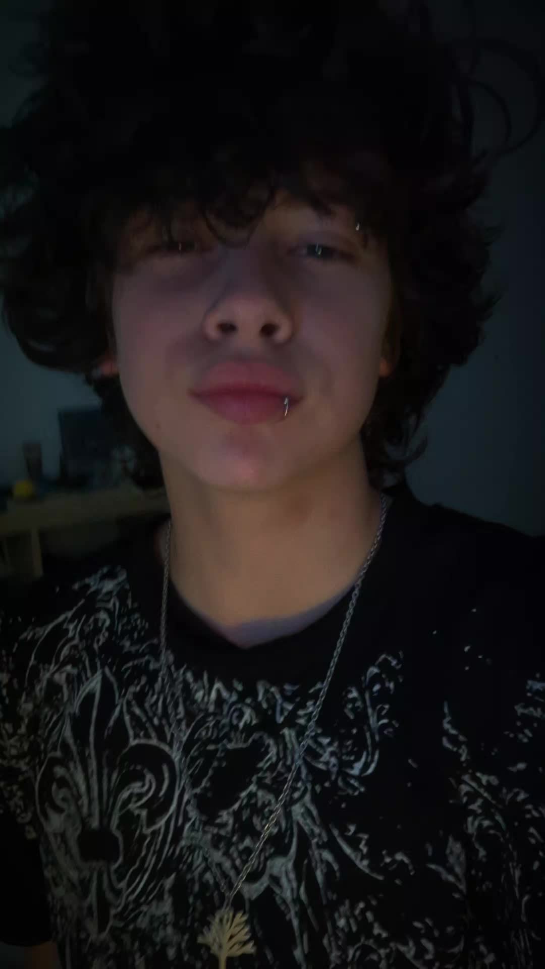 @Ⓐ𝒦𝒾.𝓂Ⓐ