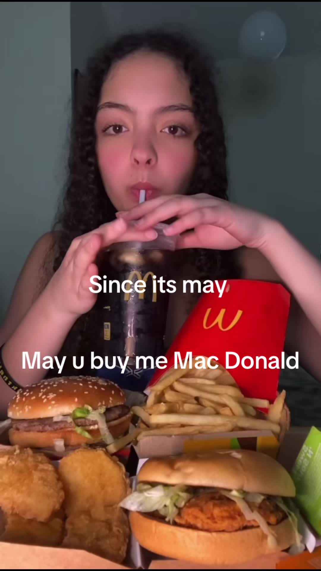 @𝓙🧟&zwj;♀️