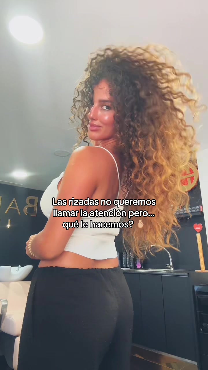 @anacandela