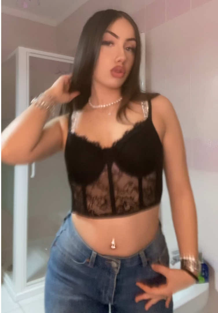 @𝒜🪬