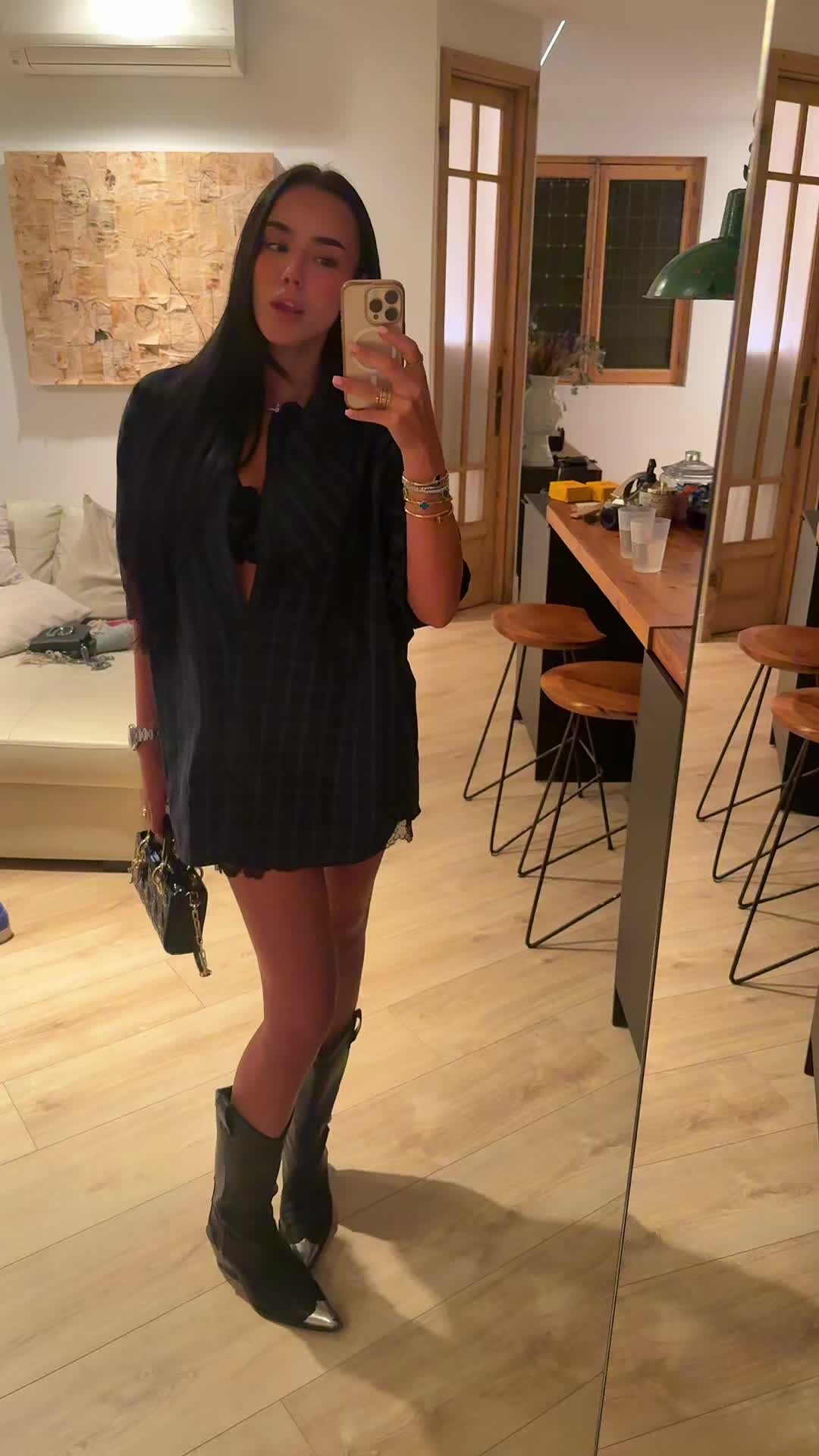 @nikolysh