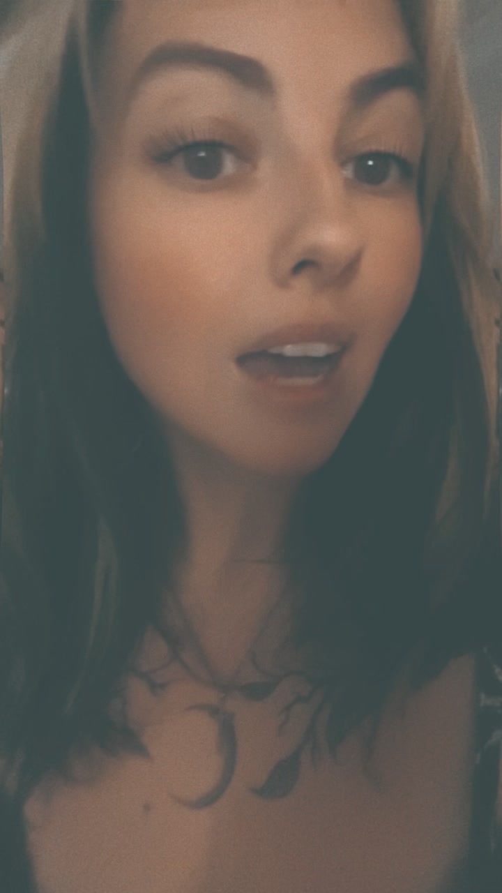 @Moongales