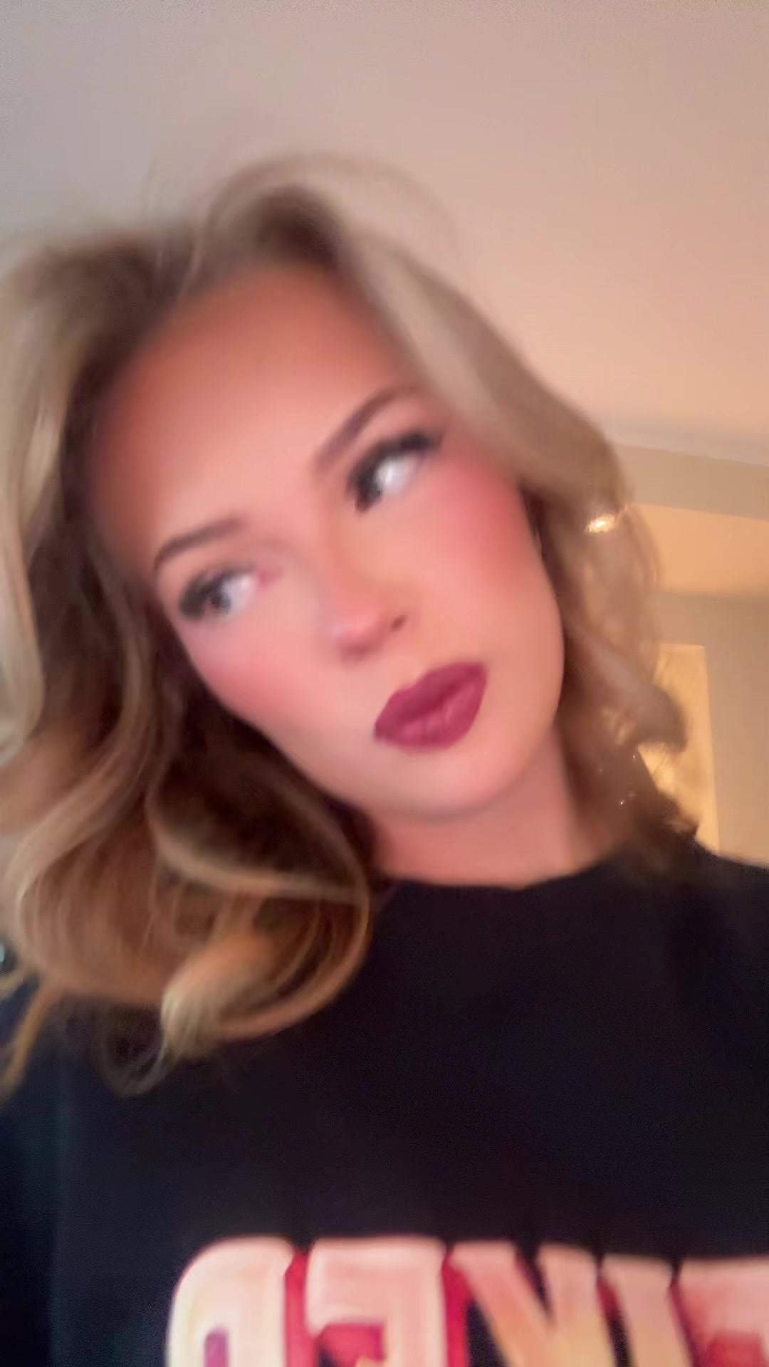 @👑