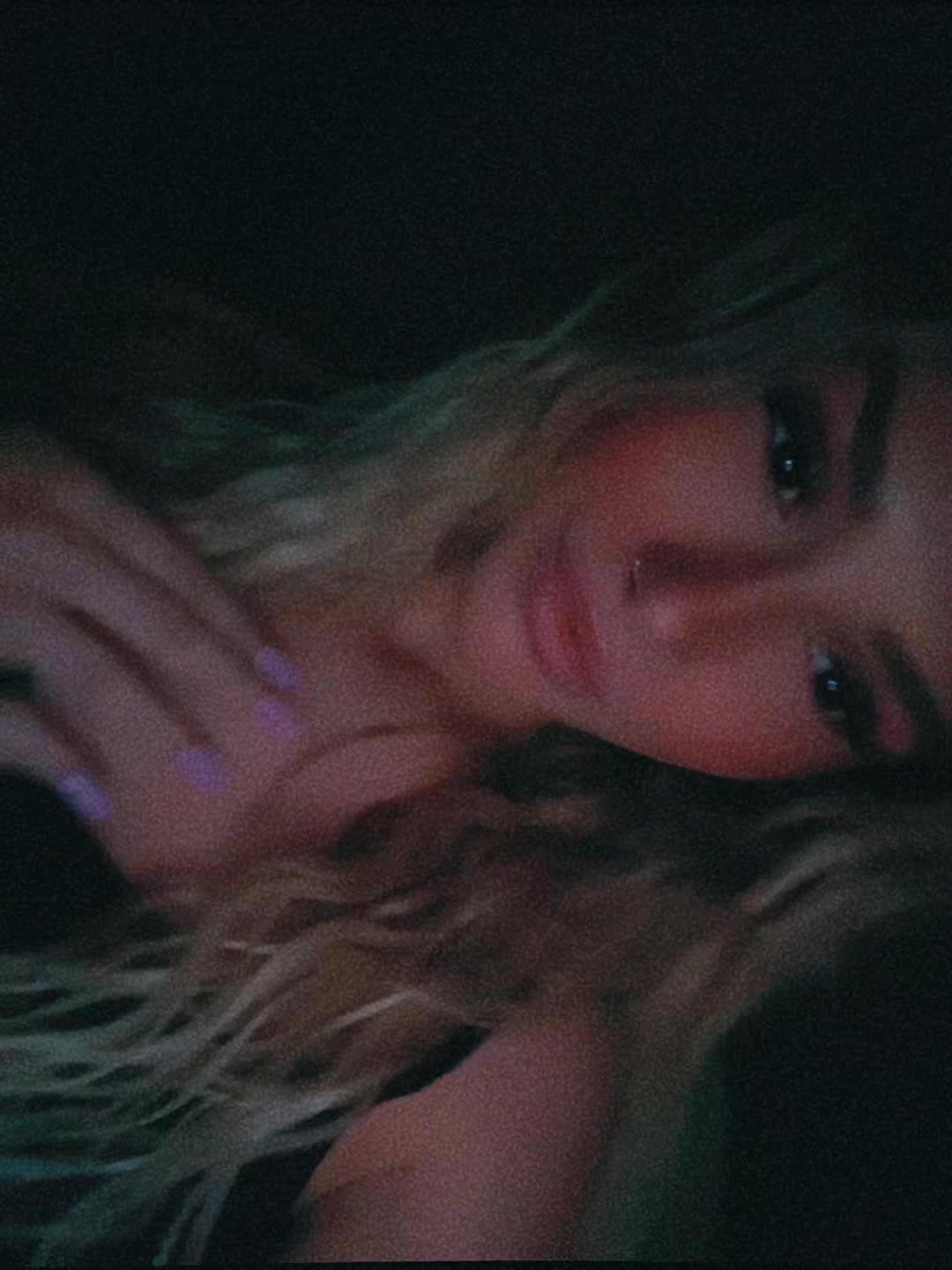 @m e m i 🌻