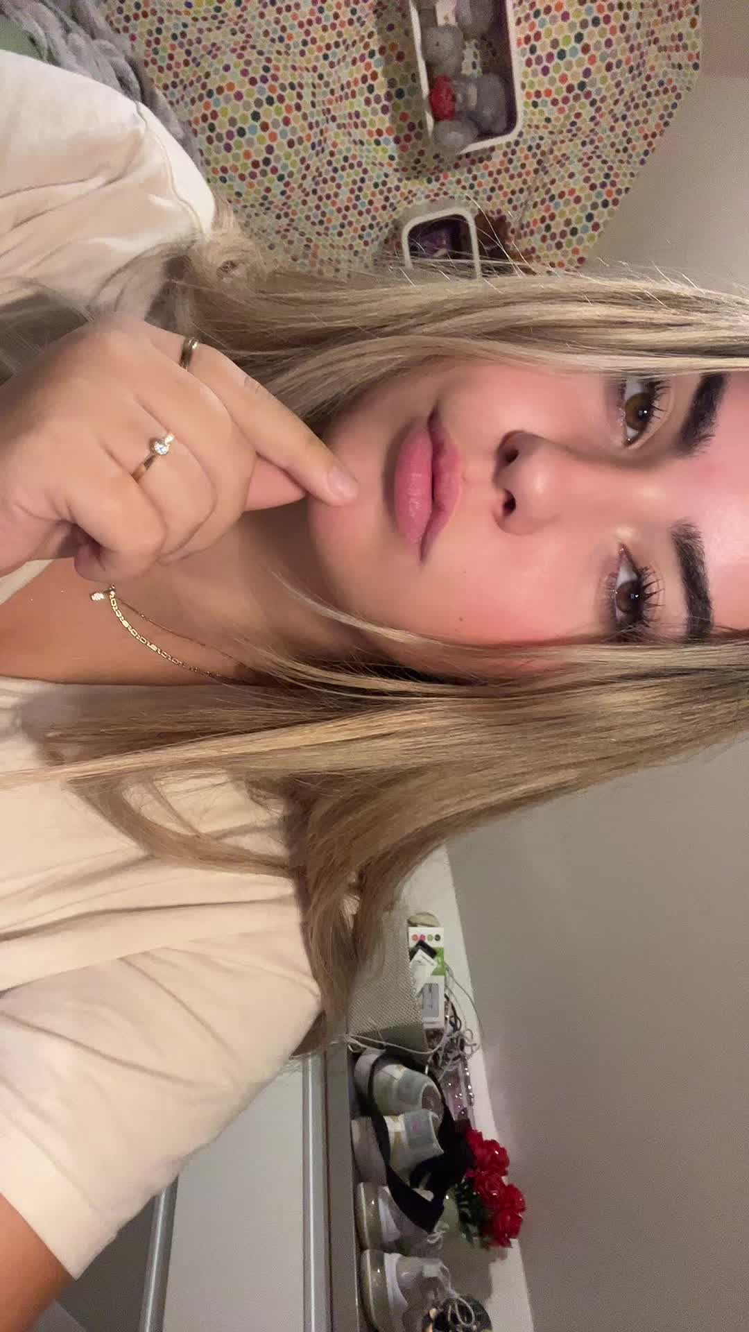 @Mia Nechutová