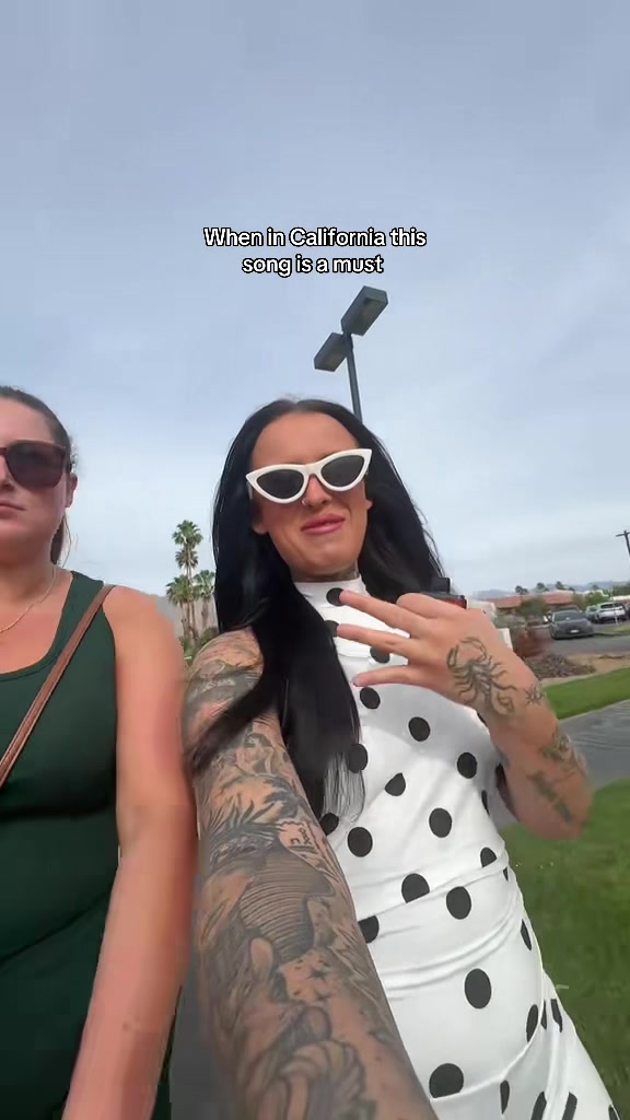 @girlwiththetattooos