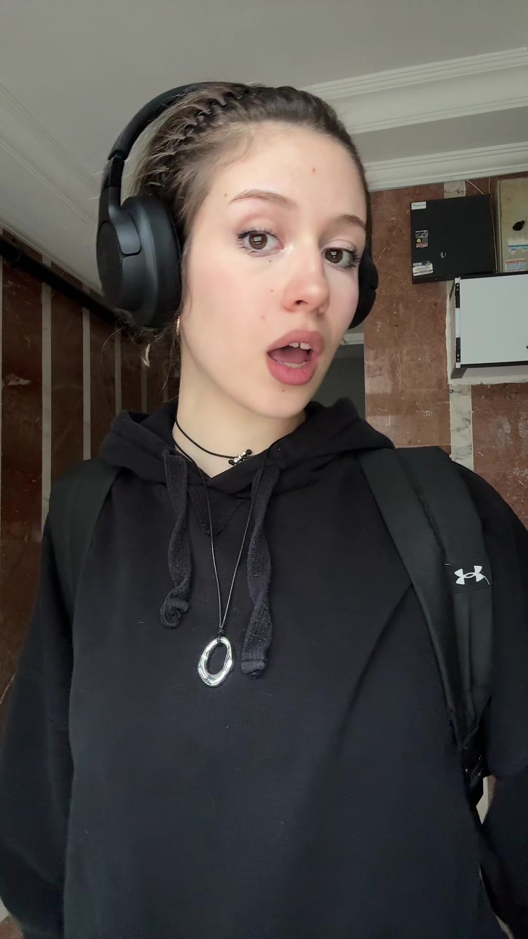 @estherᚐ҉ᚐ