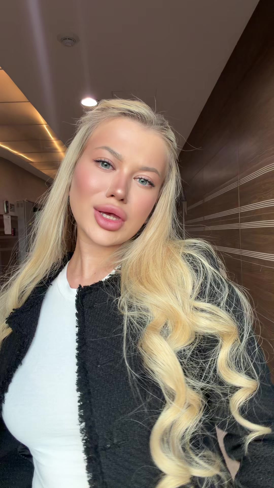 @🎀БАРБИК🎀