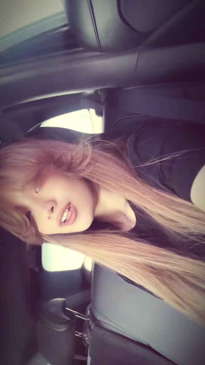 @Шалола🍓