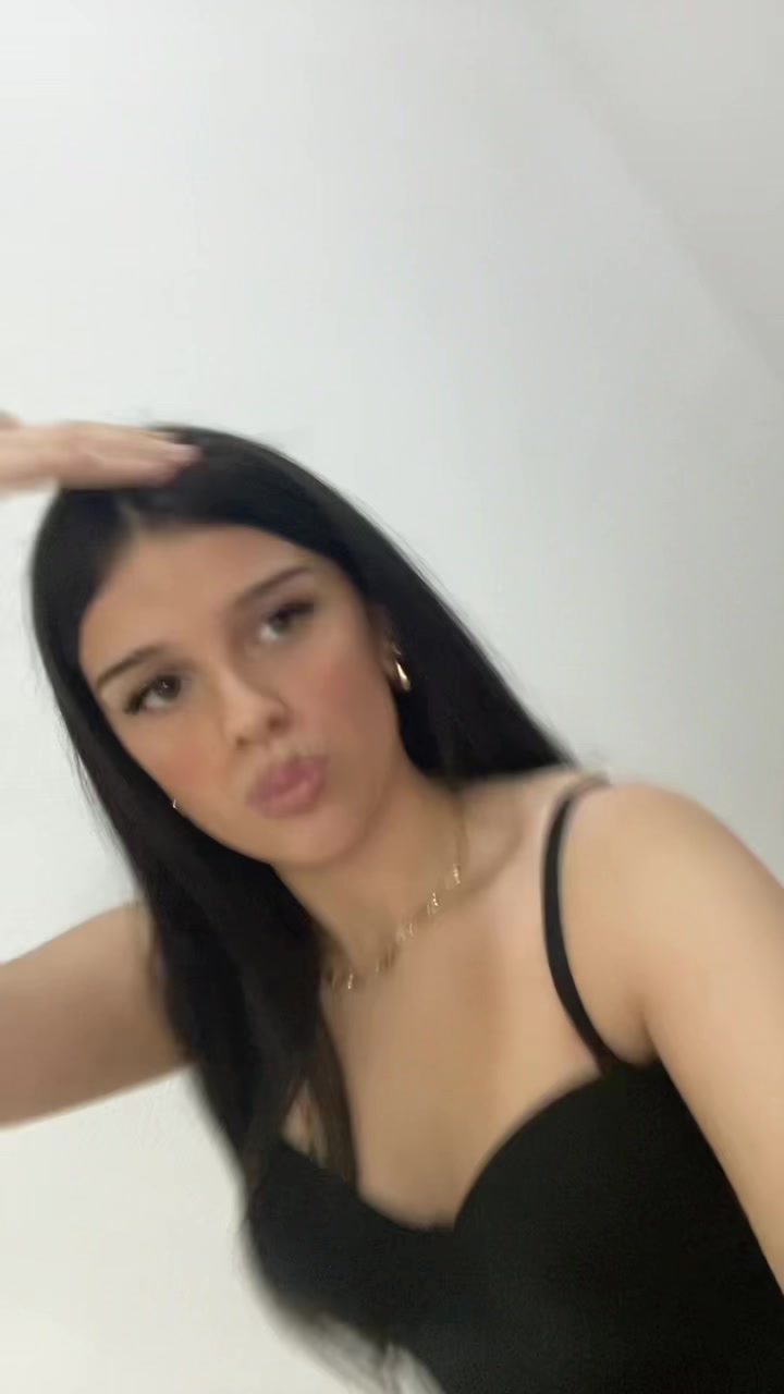 @Laura Berisha
