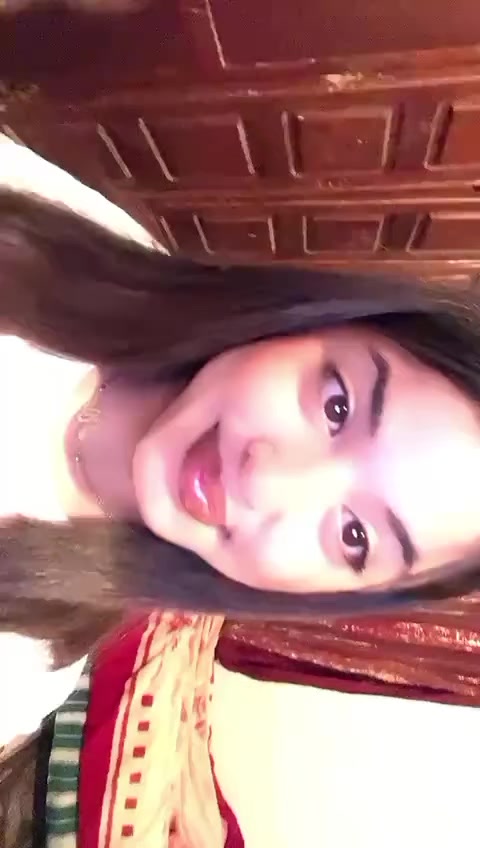@🦄