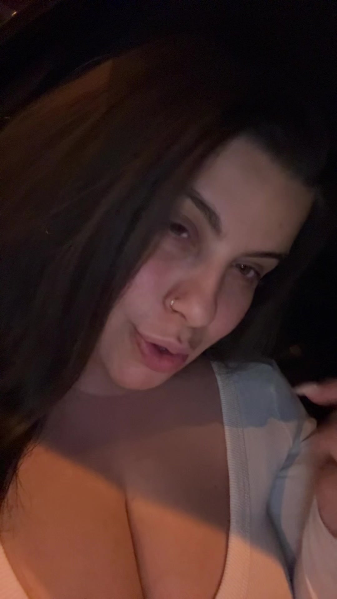 @Claudia 🦋