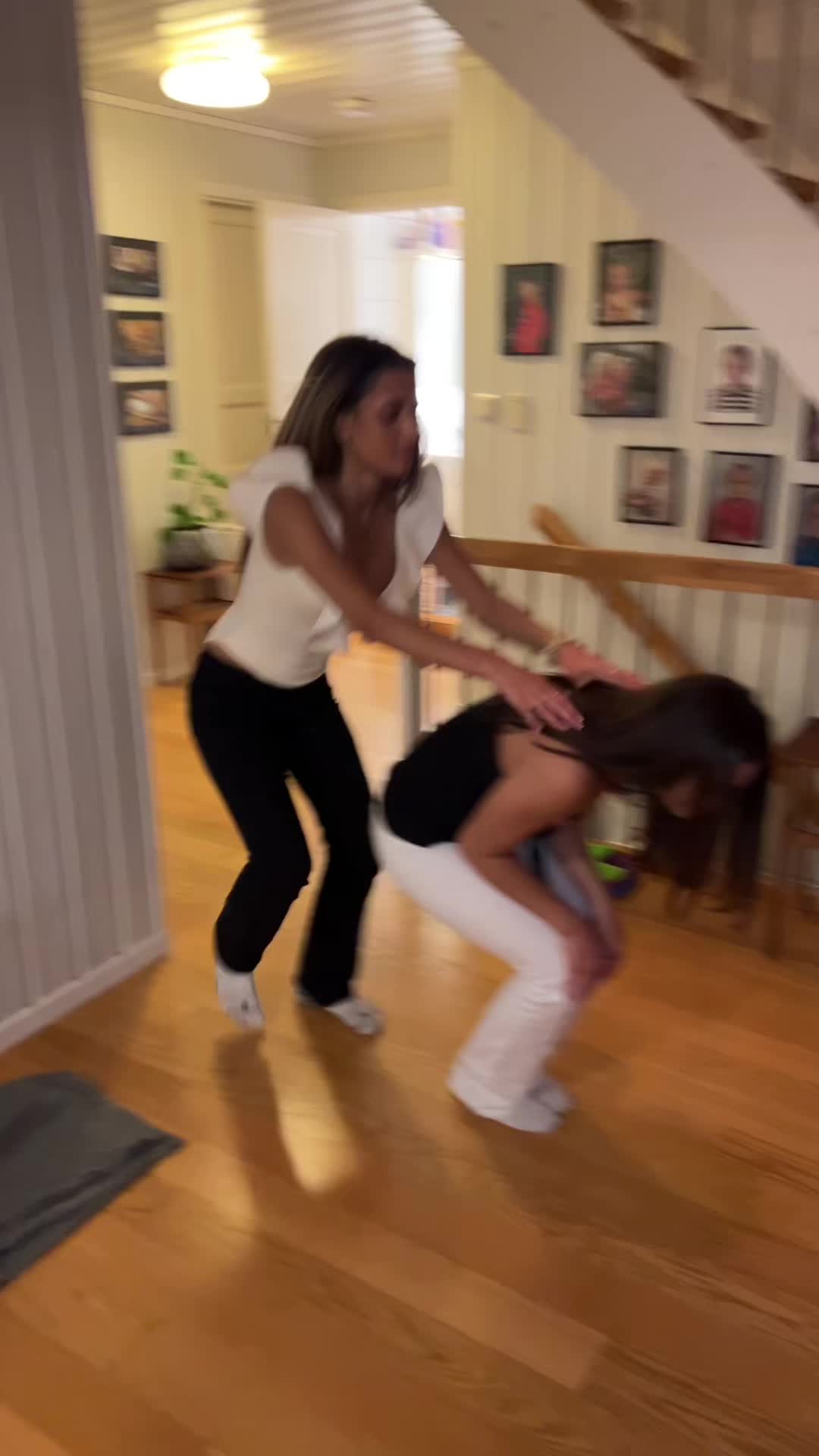 @Adelig🫶