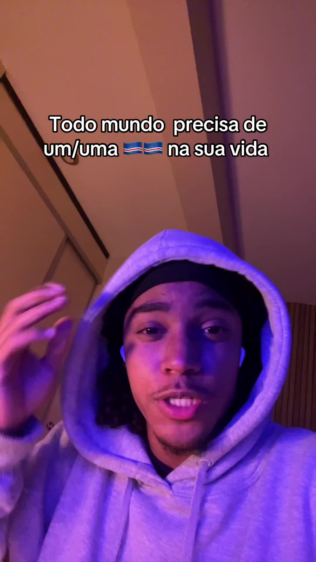 @V A N D I 🇨🇻