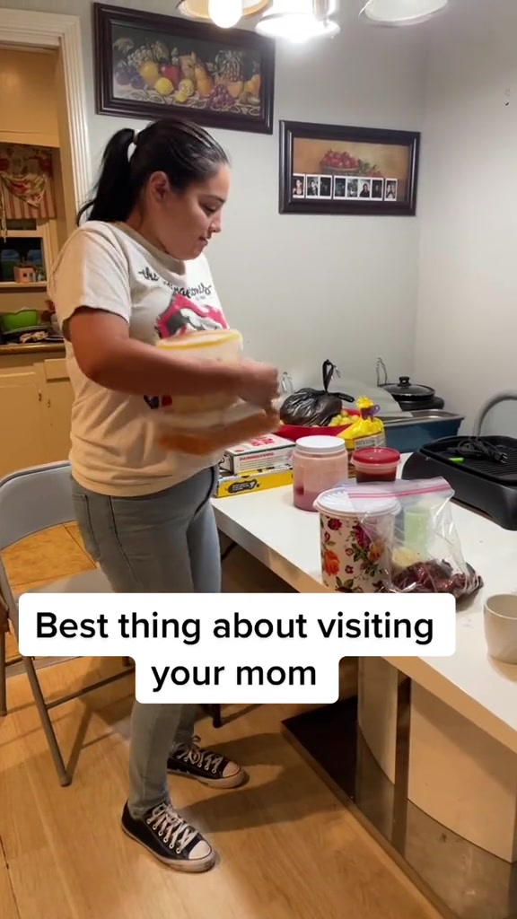 @heyclaribel