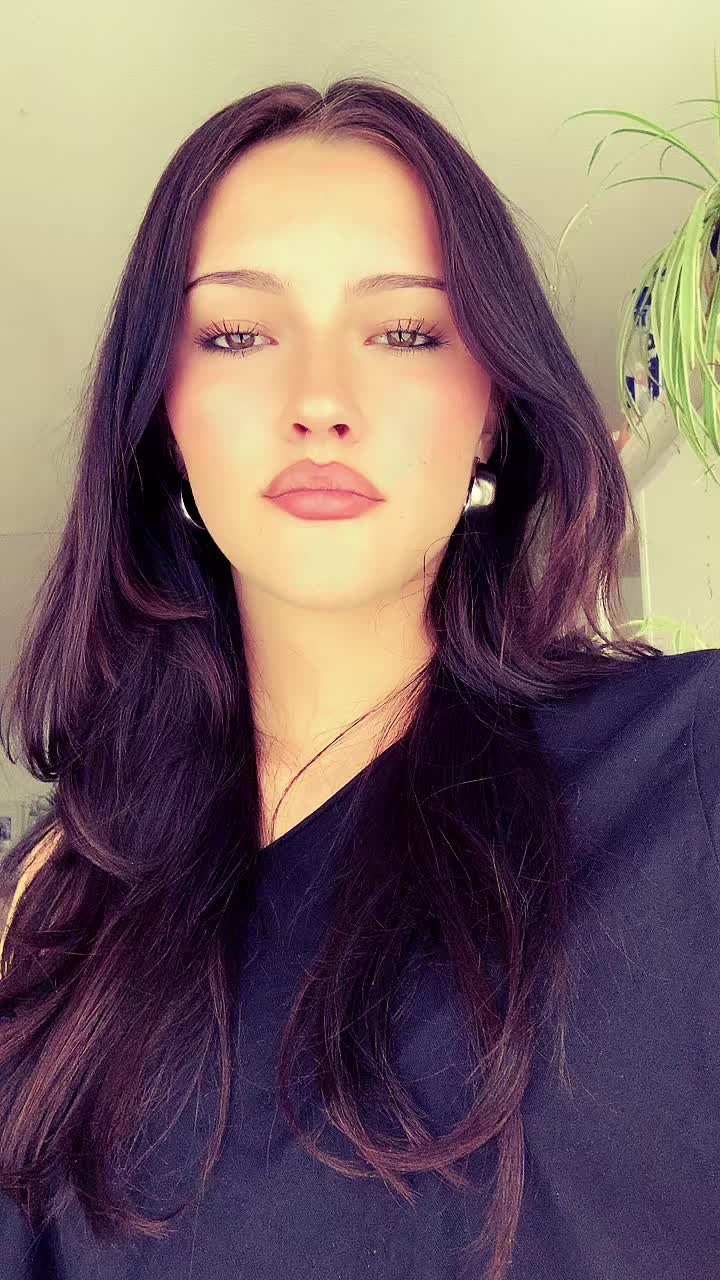 @mariella