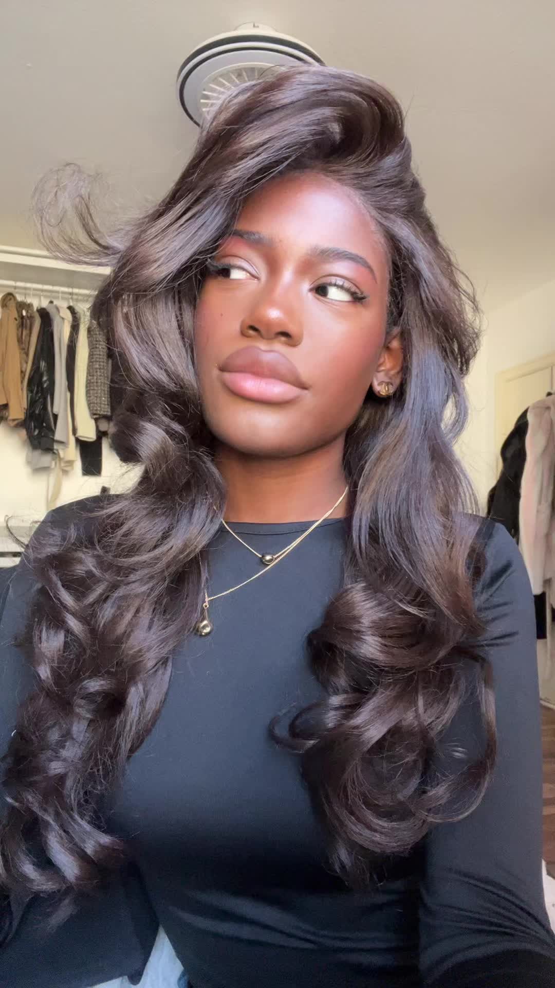 @Chakira