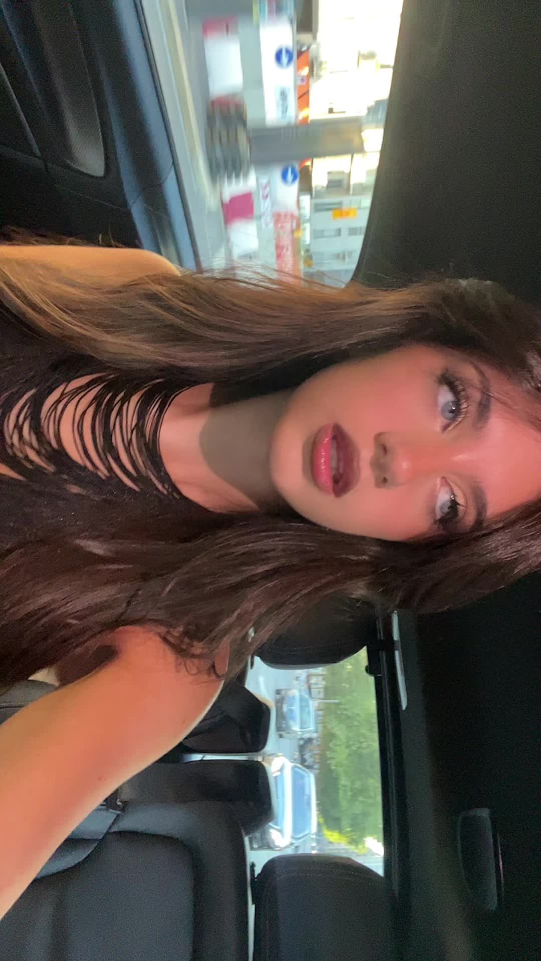 @Ilary