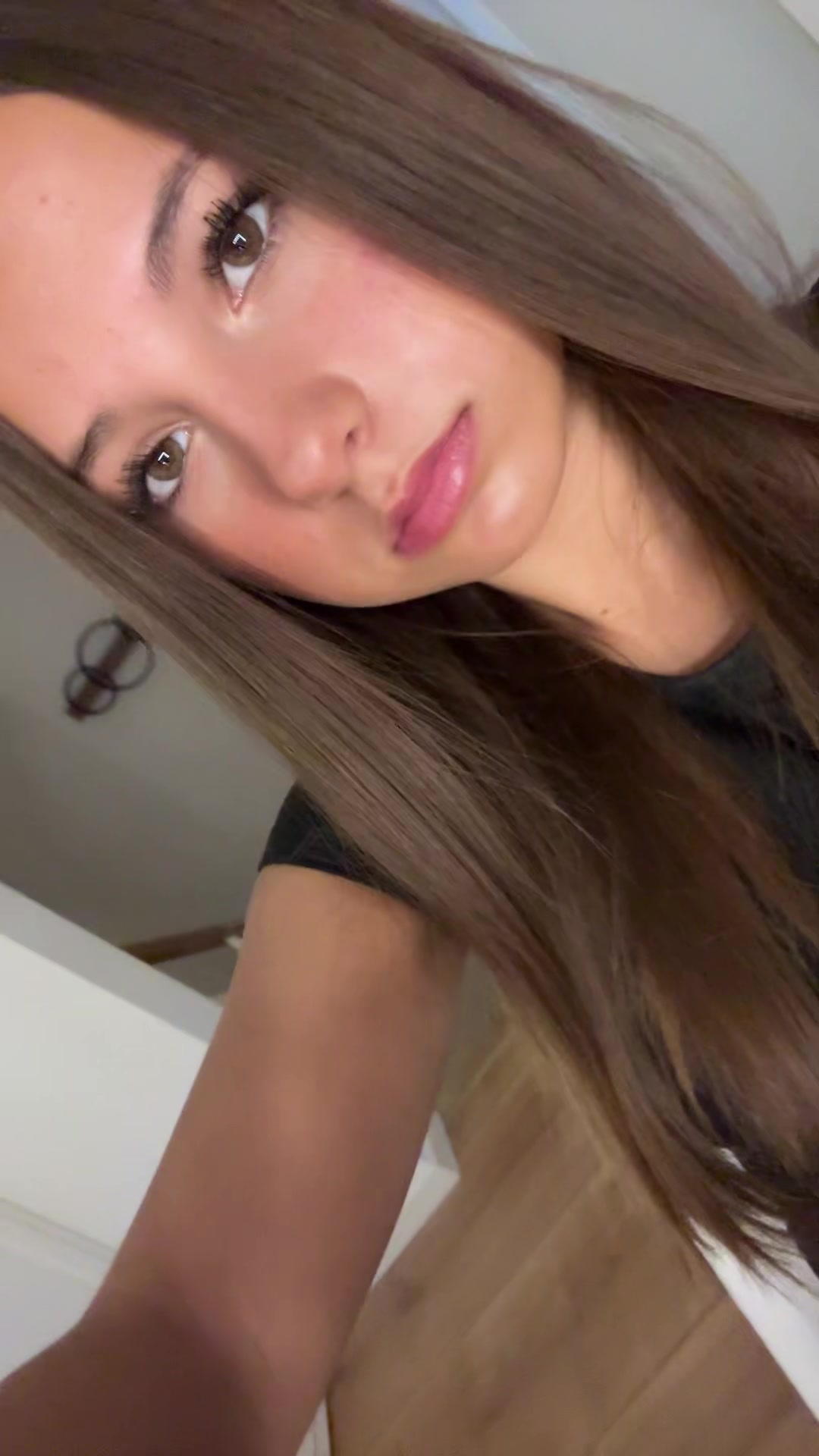 @Lara