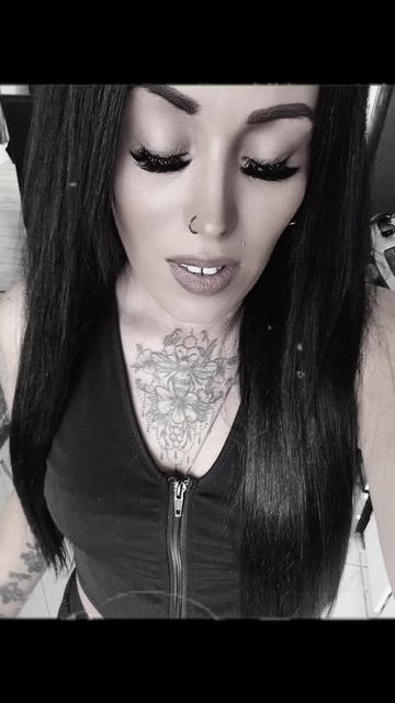 @💎~ptite~Karo~💎