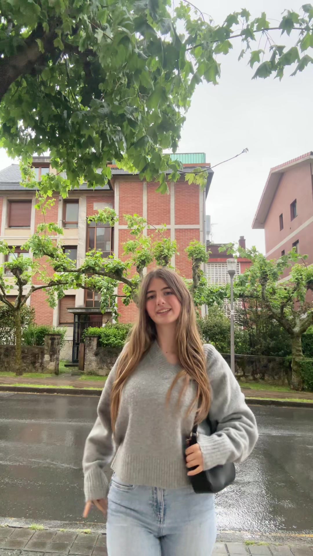 @udanee