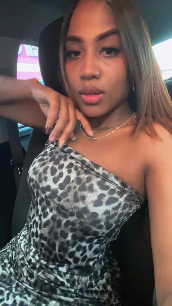 @Kennilashes