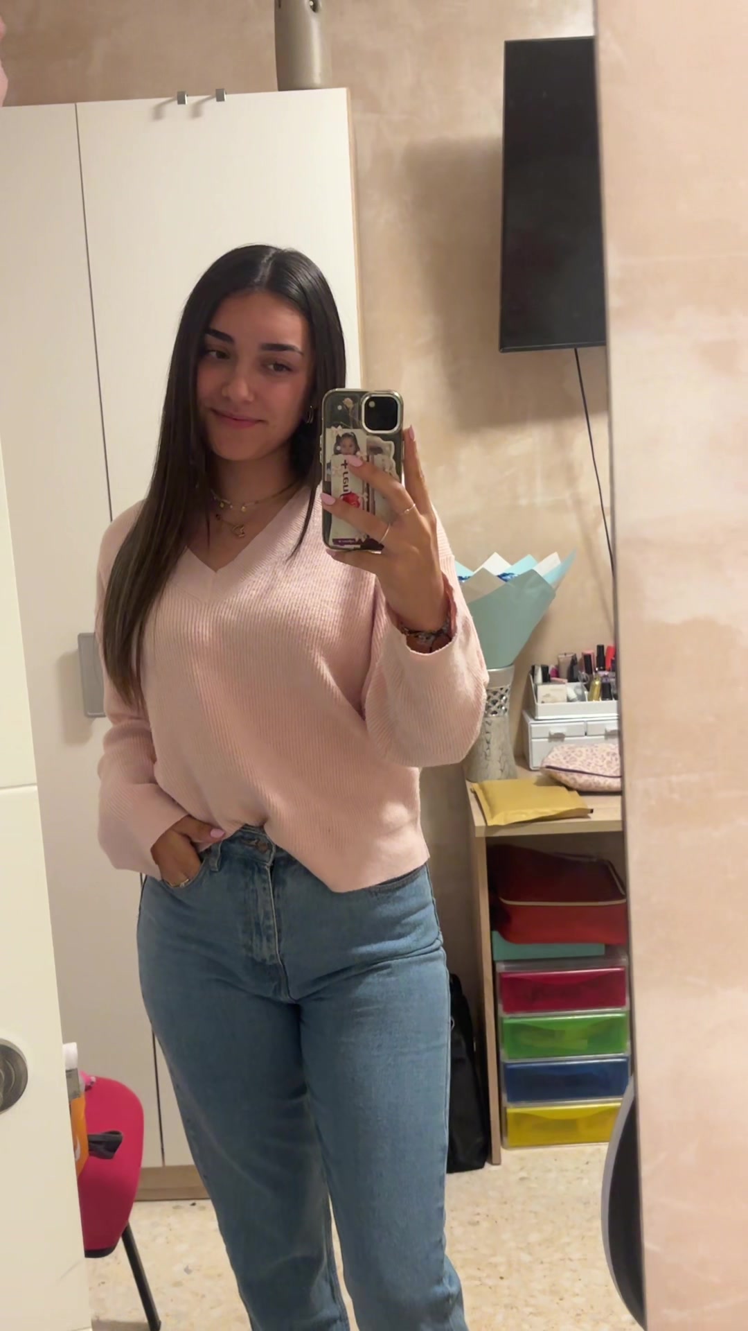 @Elena Otero