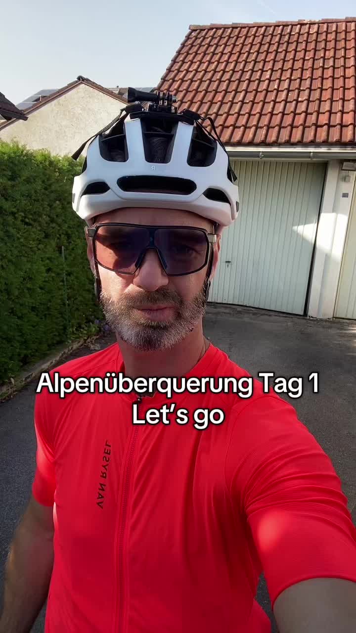 @Alter Mann mit Bike