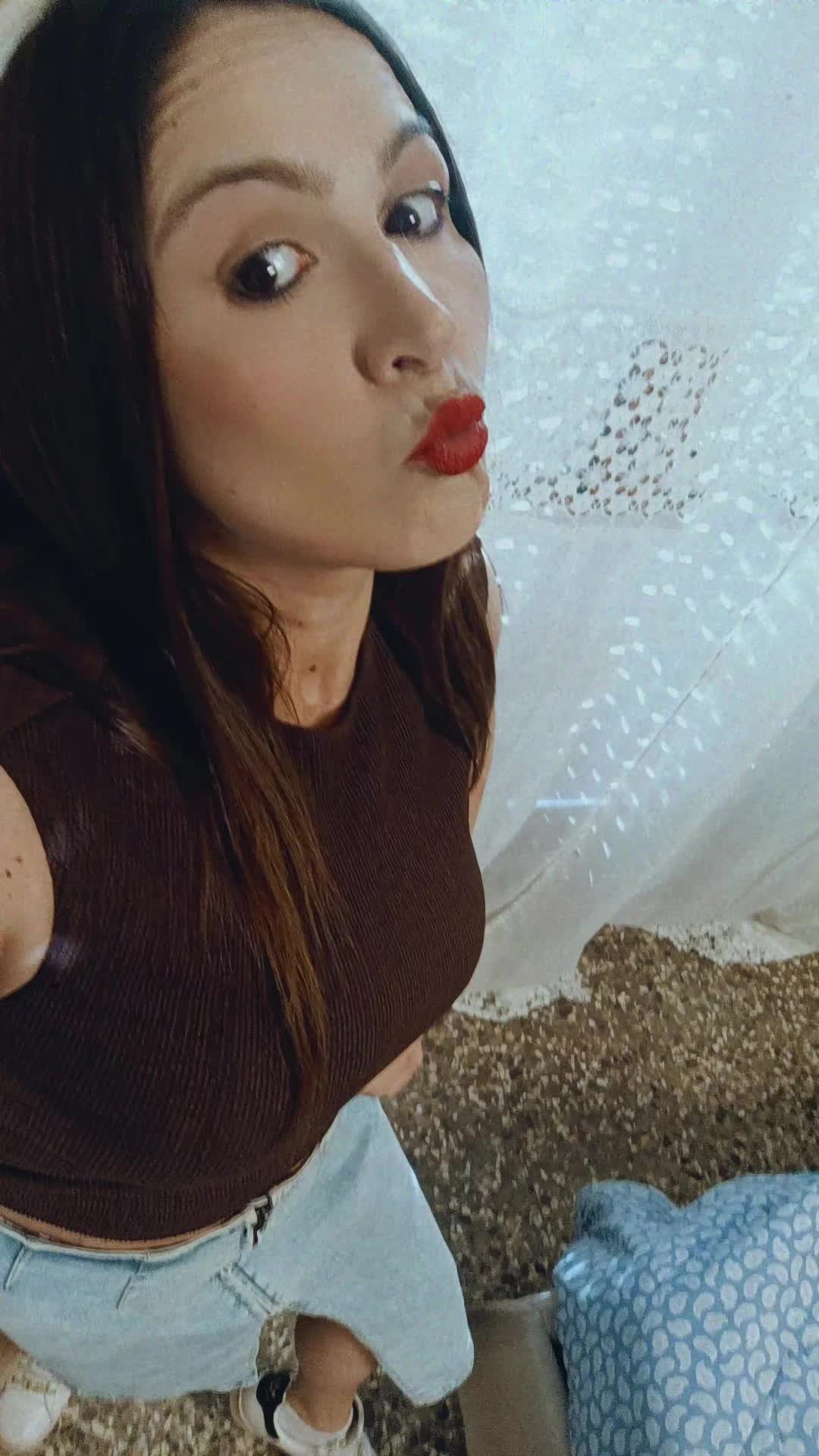 @Valentina_brin