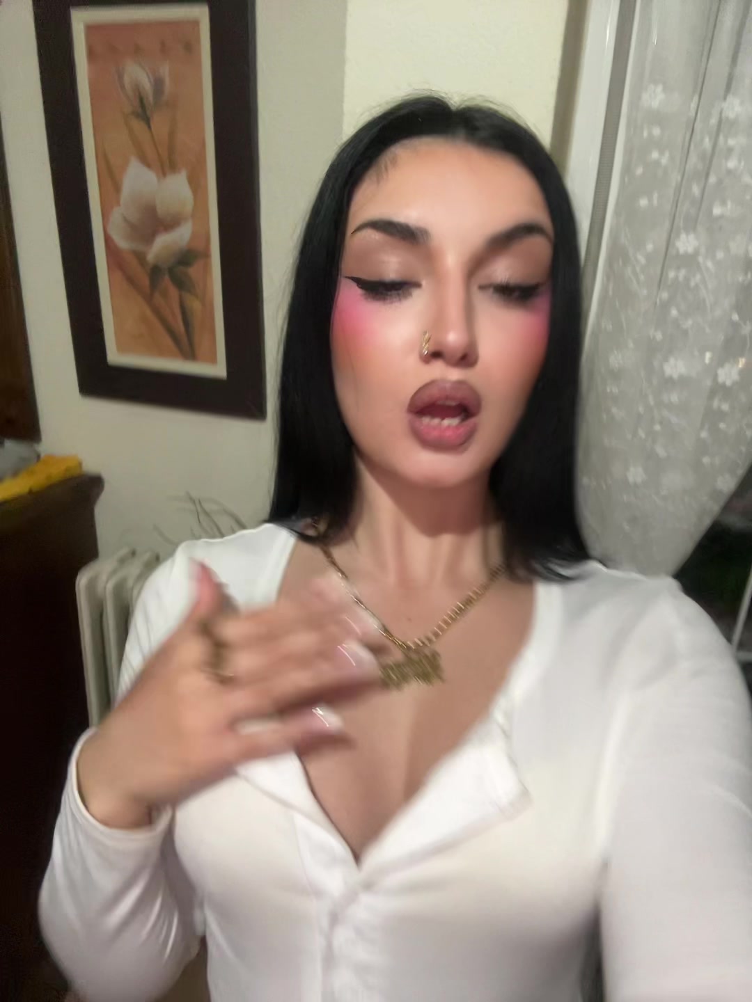 @<3