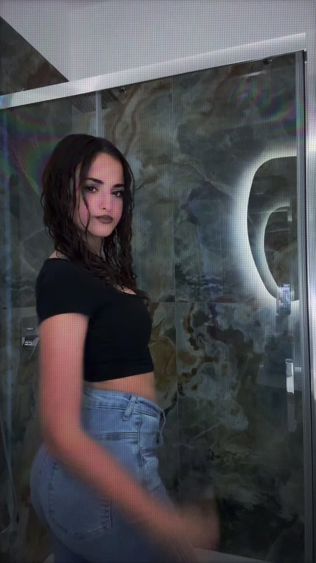 @11⛓️