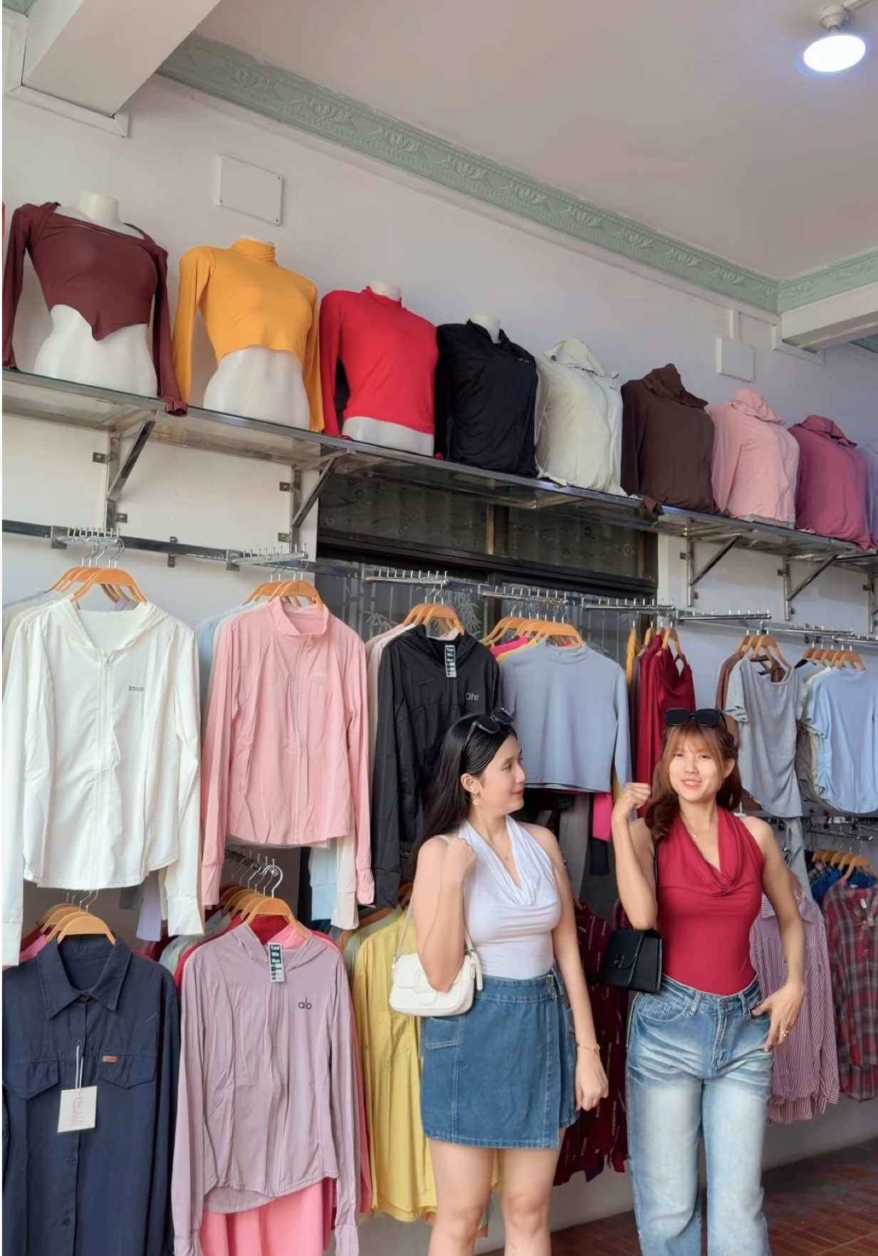 @Taw Win Nan clothing-girl