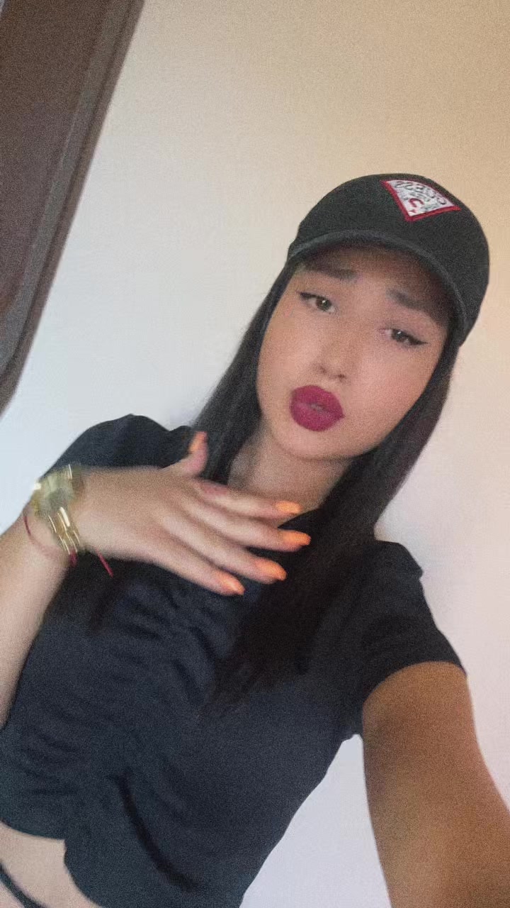 @Vilikamburova