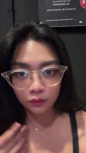 @Hello its me Tyara