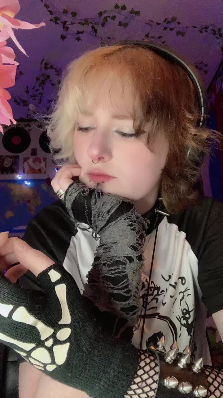 @Алистар&dagger;