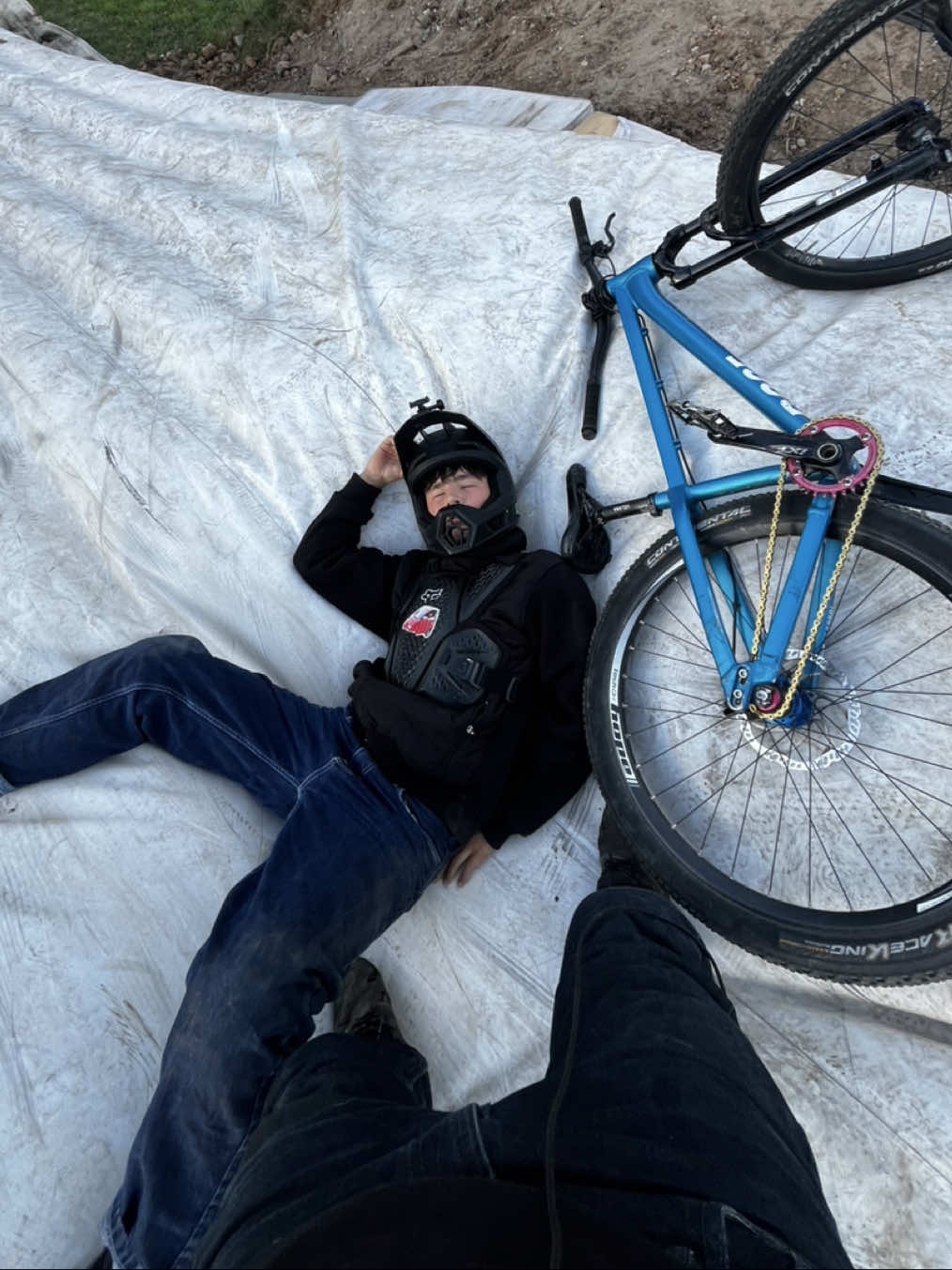 @Johnnyschmidt_mtb