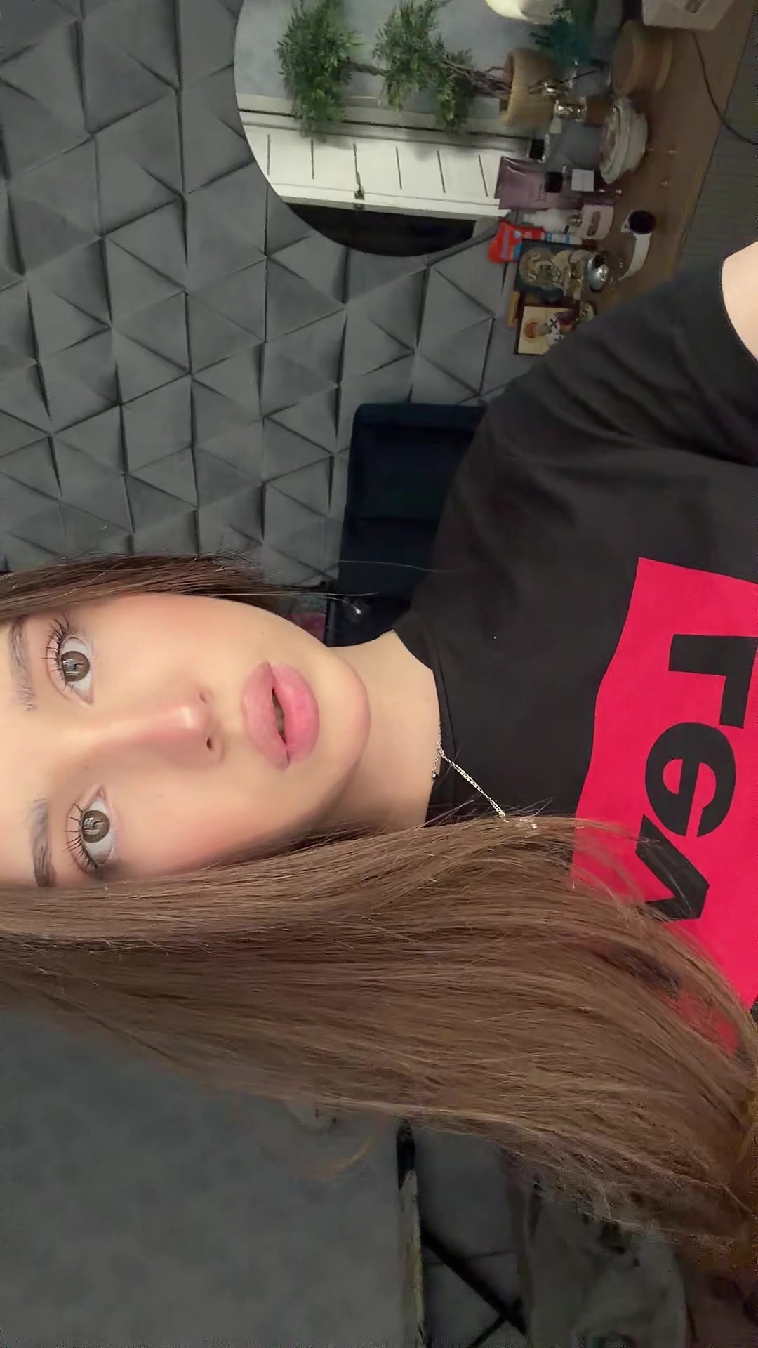 @vainuakkme