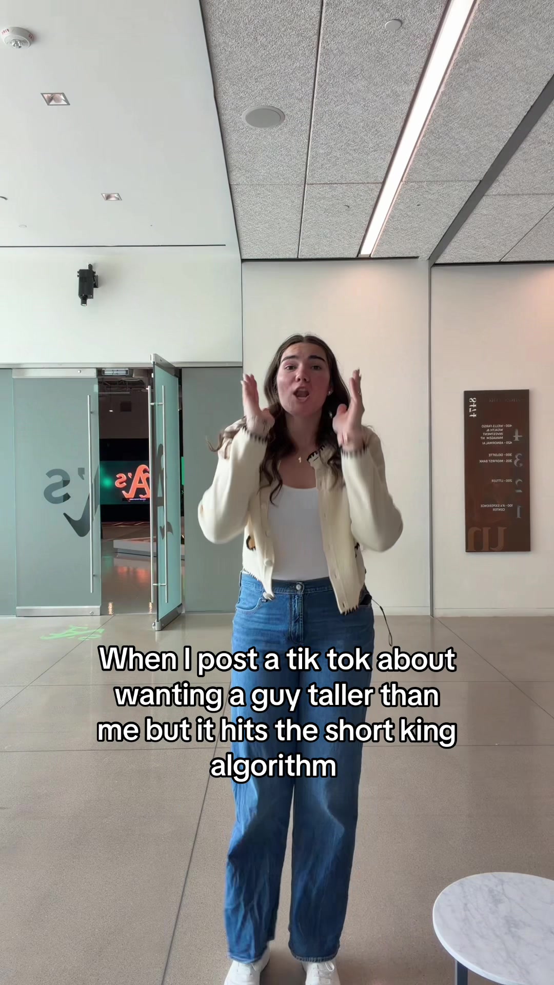 @tallgirlec